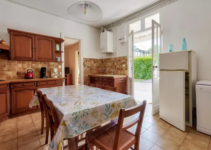 Holiday home Maisonnette 250m